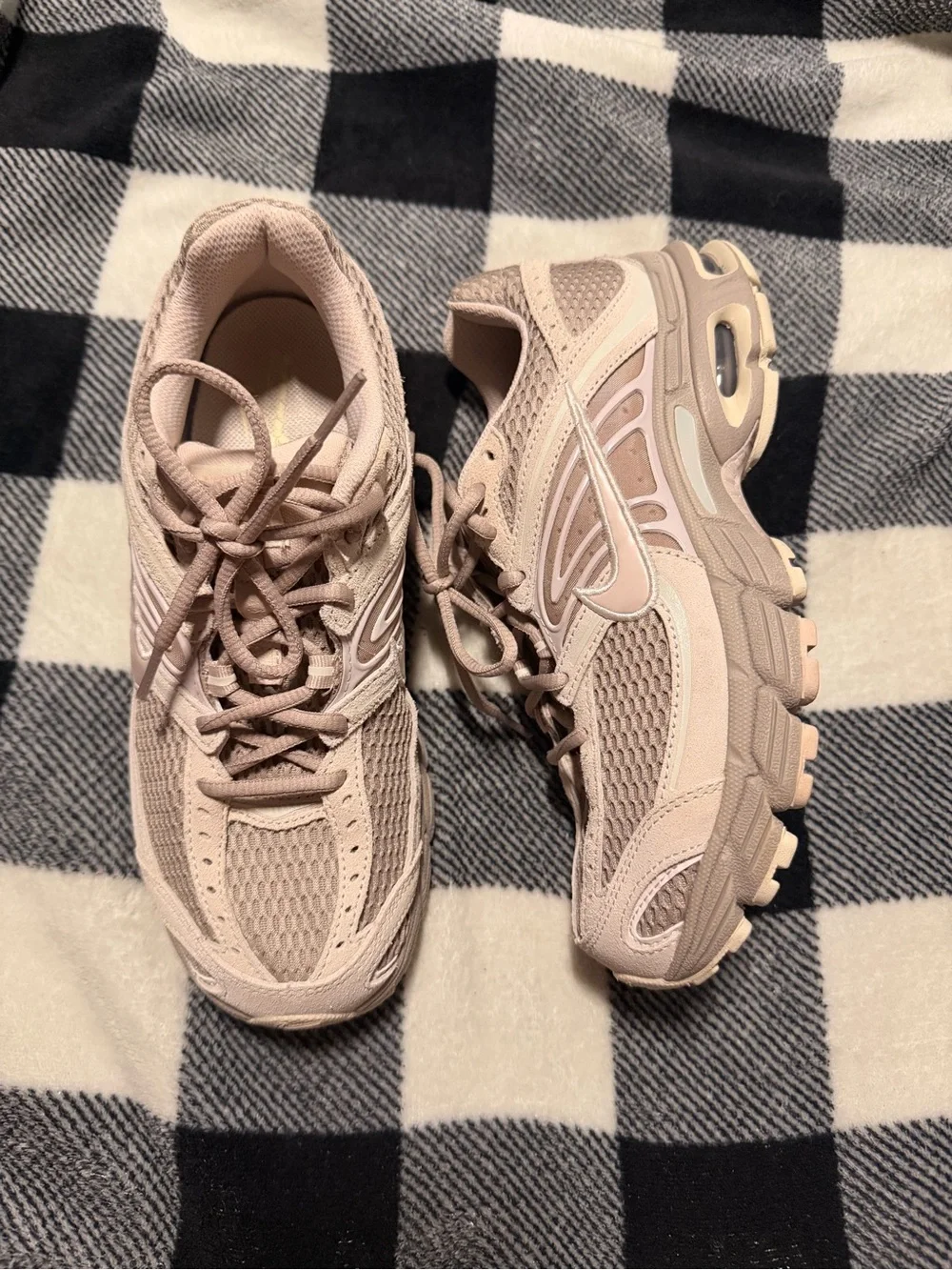 Women’s Pink-Tone Mesh NIKE Sneakers
